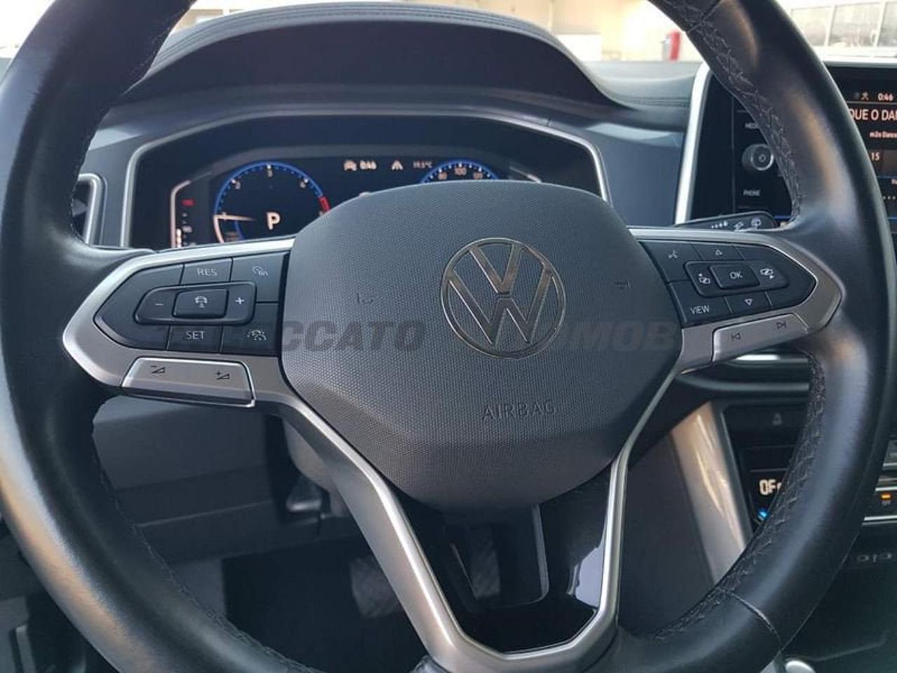 Volkswagen Volkswagen T-Roc usata 15