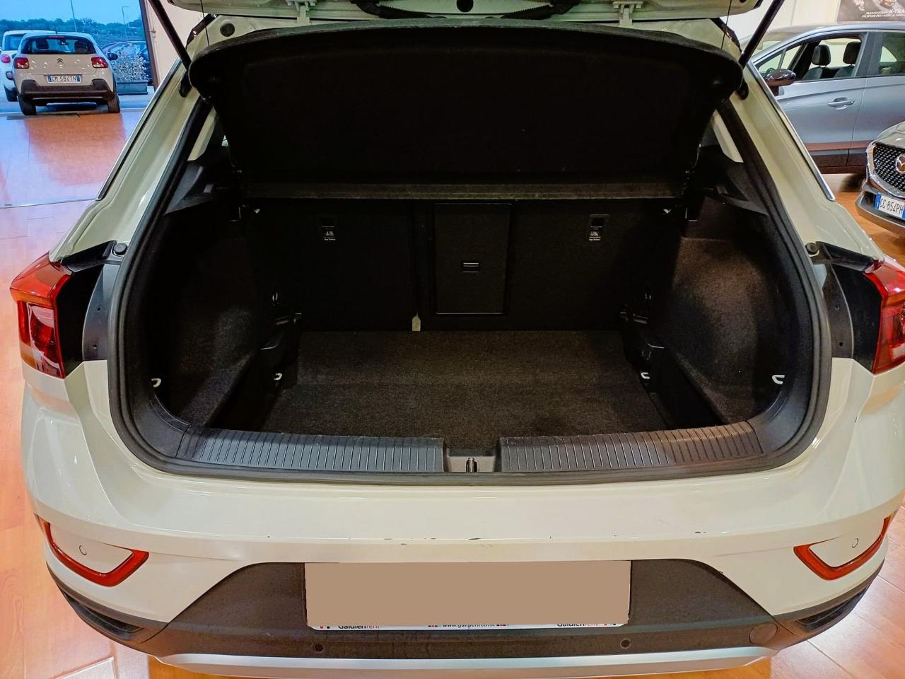 Volkswagen Volkswagen T-Roc usata 1