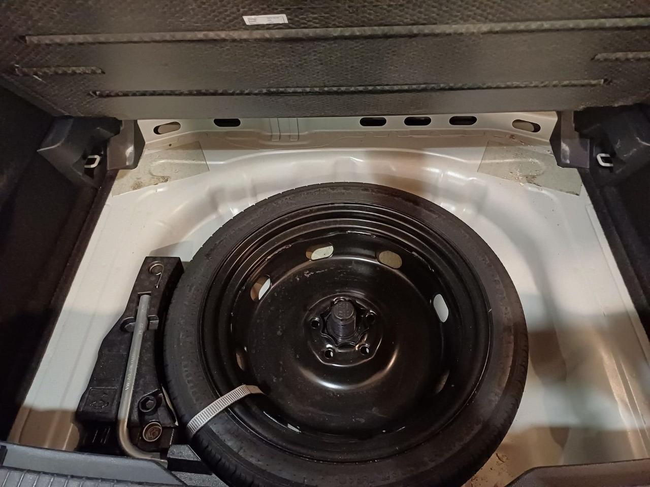 Volkswagen Volkswagen T-Roc usata 2