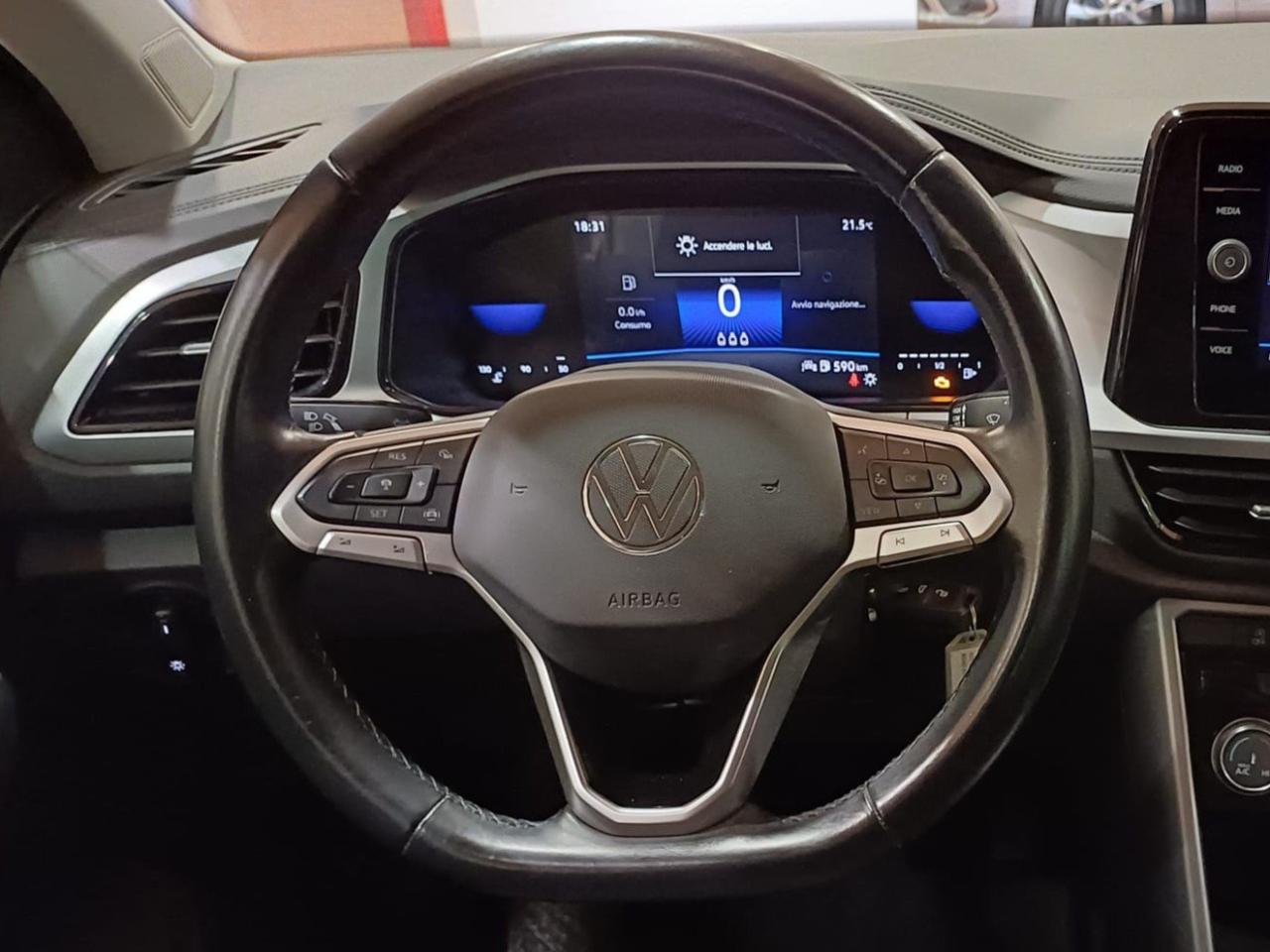 Volkswagen Volkswagen T-Roc usata 3