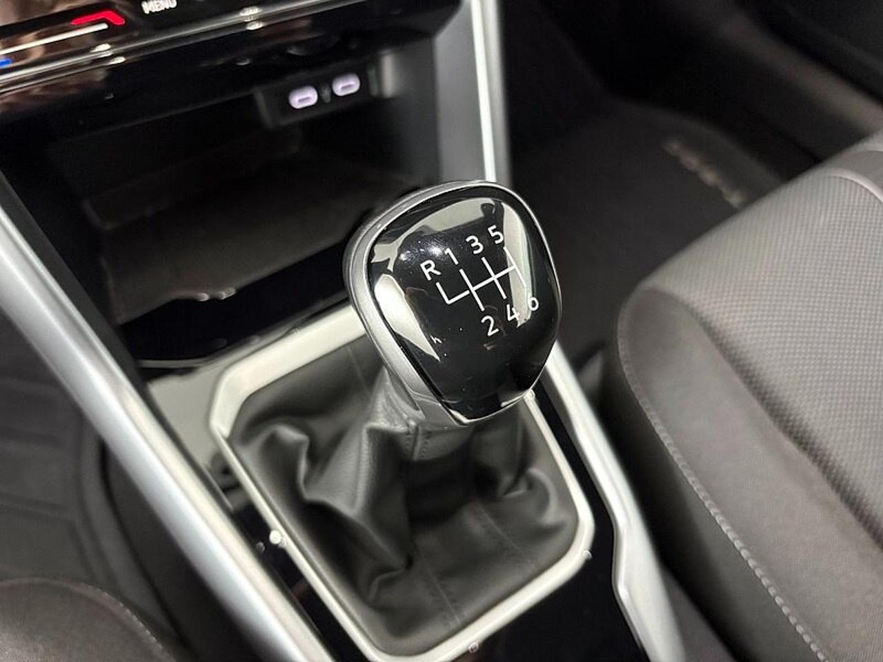 Volkswagen Volkswagen T-Roc usata 10