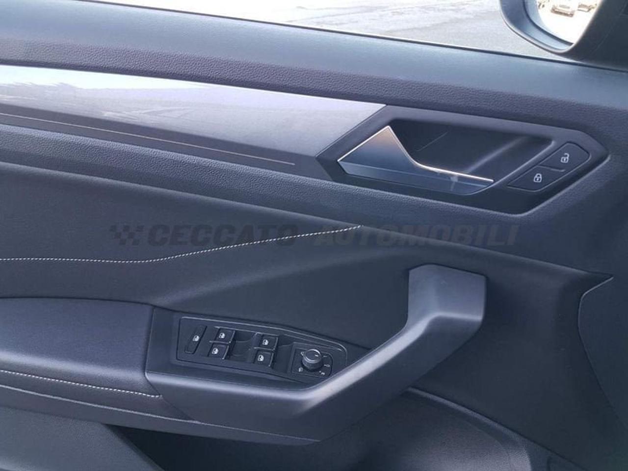 Volkswagen Volkswagen T-Roc usata, con Climatizzatore