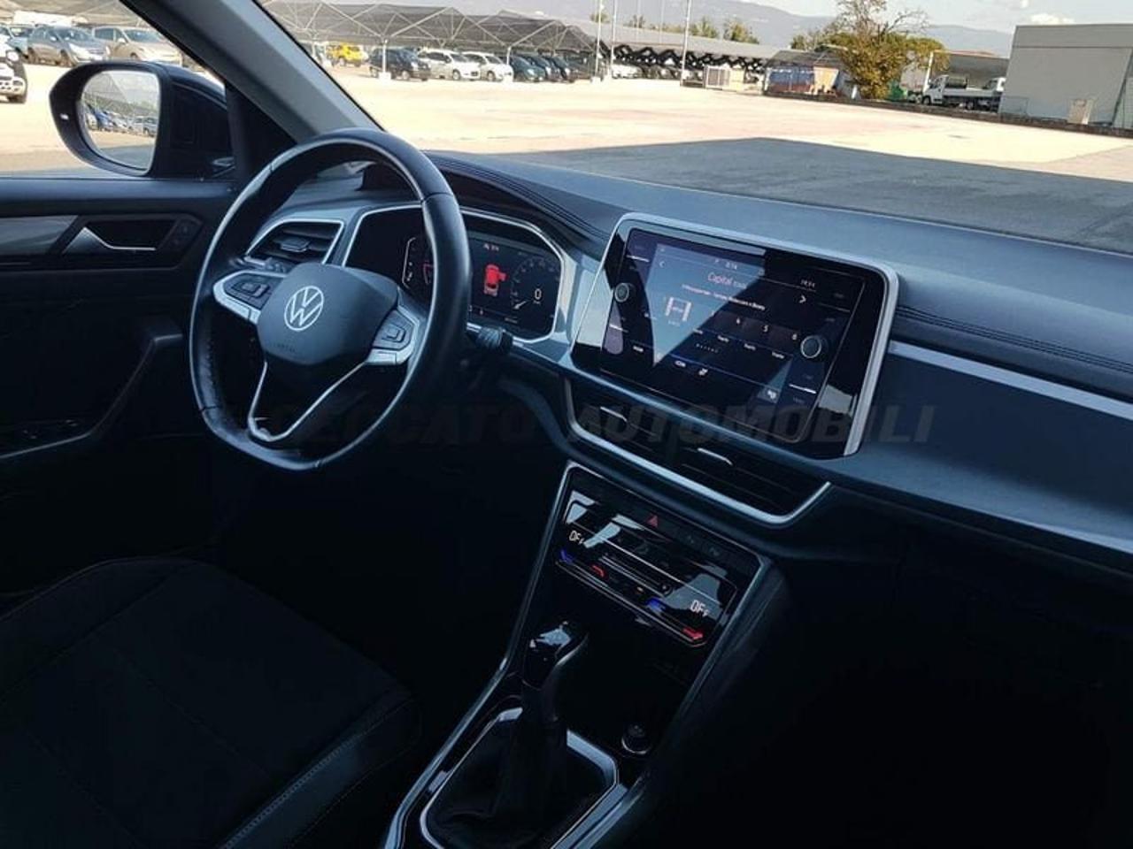 Volkswagen Volkswagen T-Roc usata 22