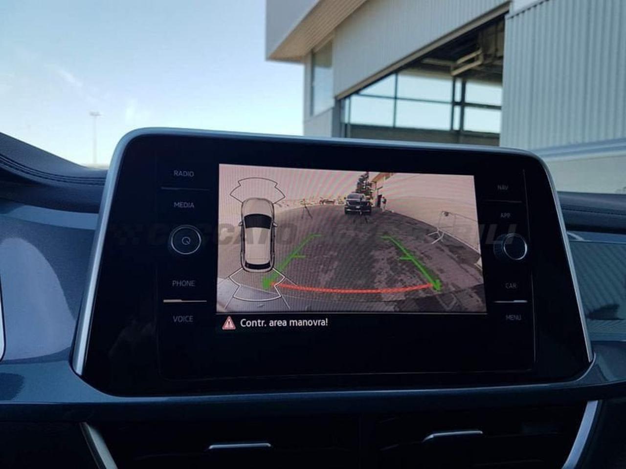 Volkswagen Volkswagen T-Roc usata 24