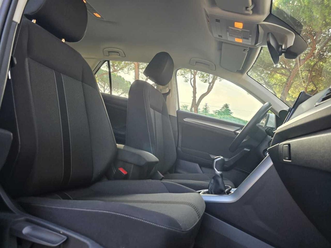 Volkswagen Volkswagen T-Roc usata 10