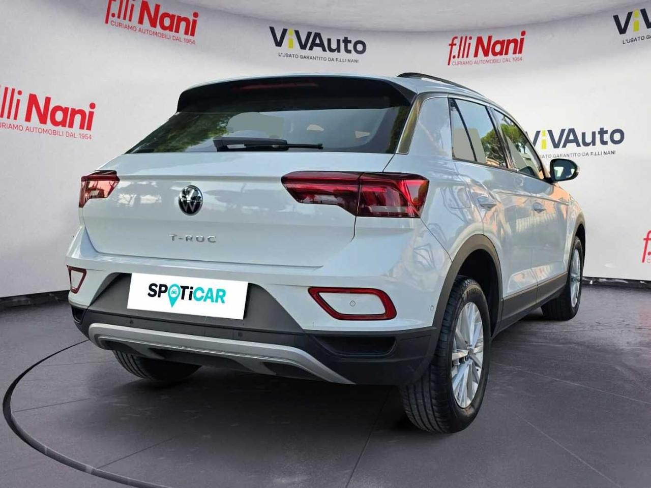 Volkswagen Volkswagen T-Roc usata 11