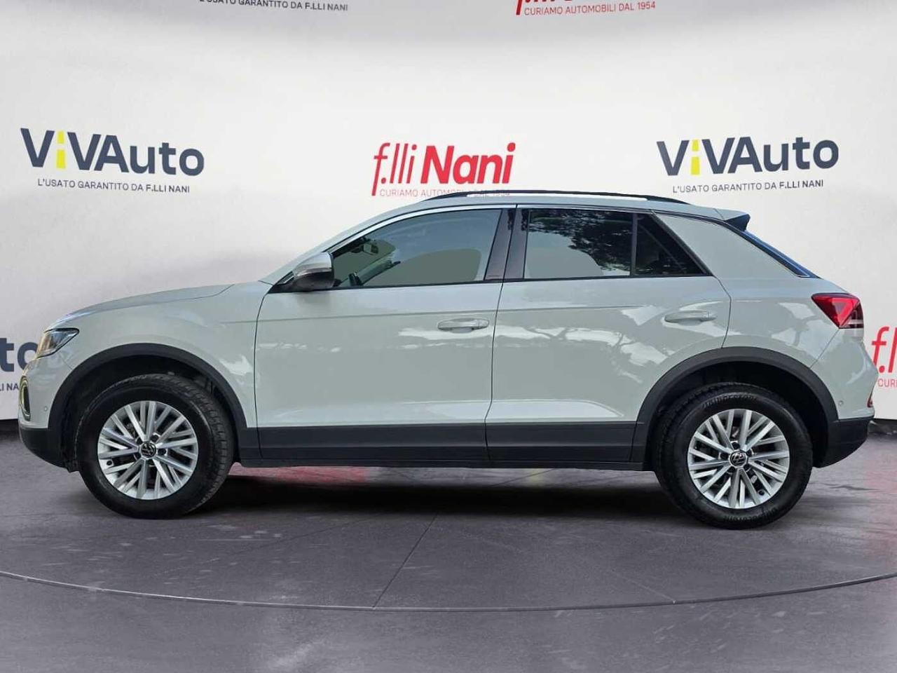 Volkswagen Volkswagen T-Roc usata 24