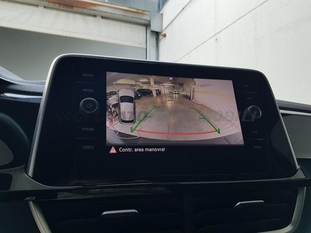 Volkswagen Volkswagen T-Roc usata 10