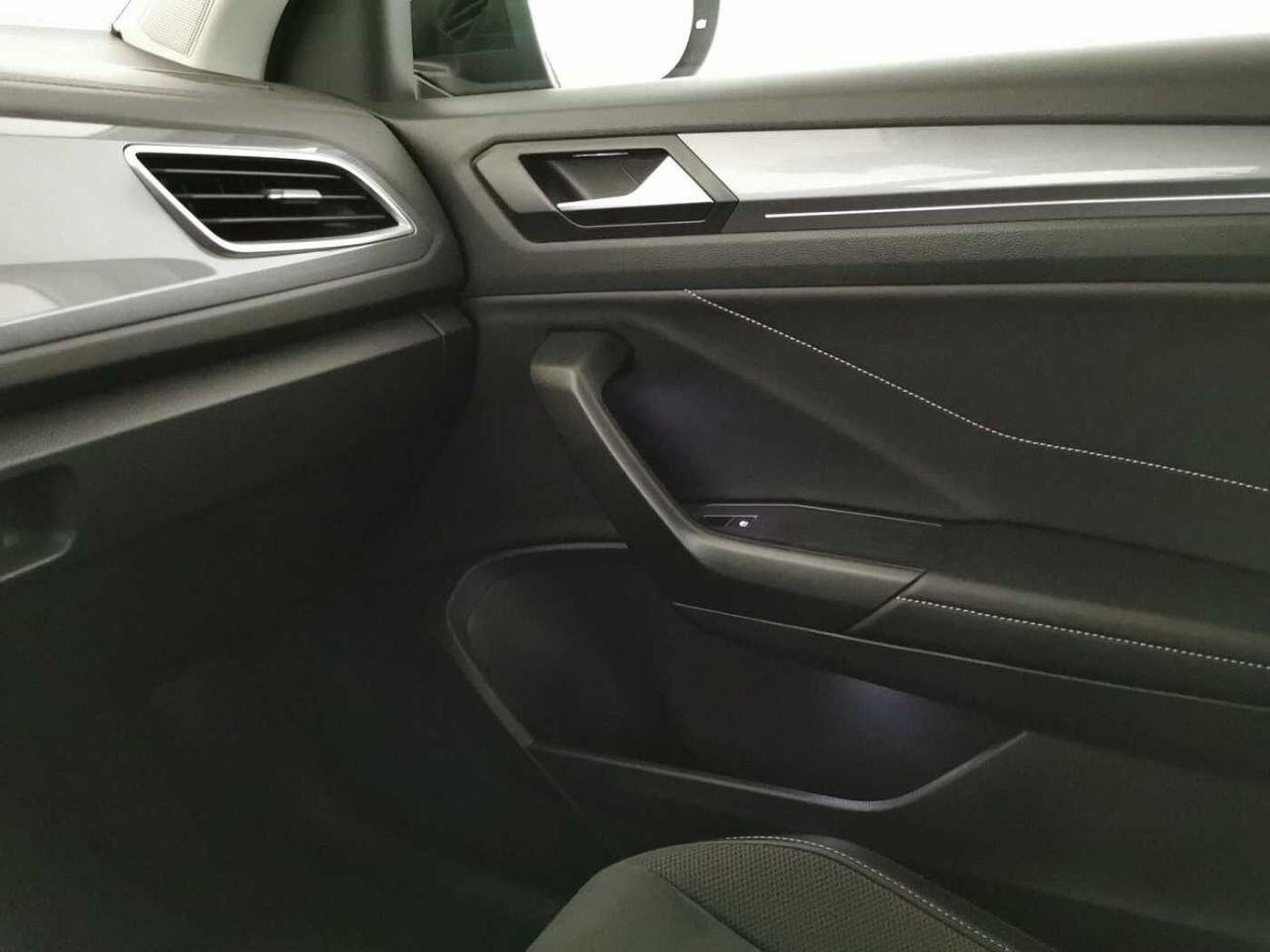 Volkswagen Volkswagen T-Roc usata 9