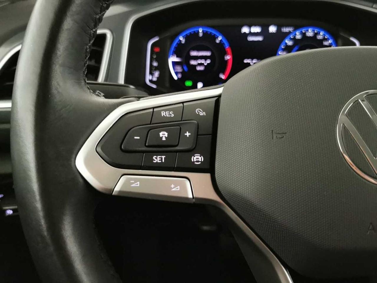 Volkswagen Volkswagen T-Roc usata 10