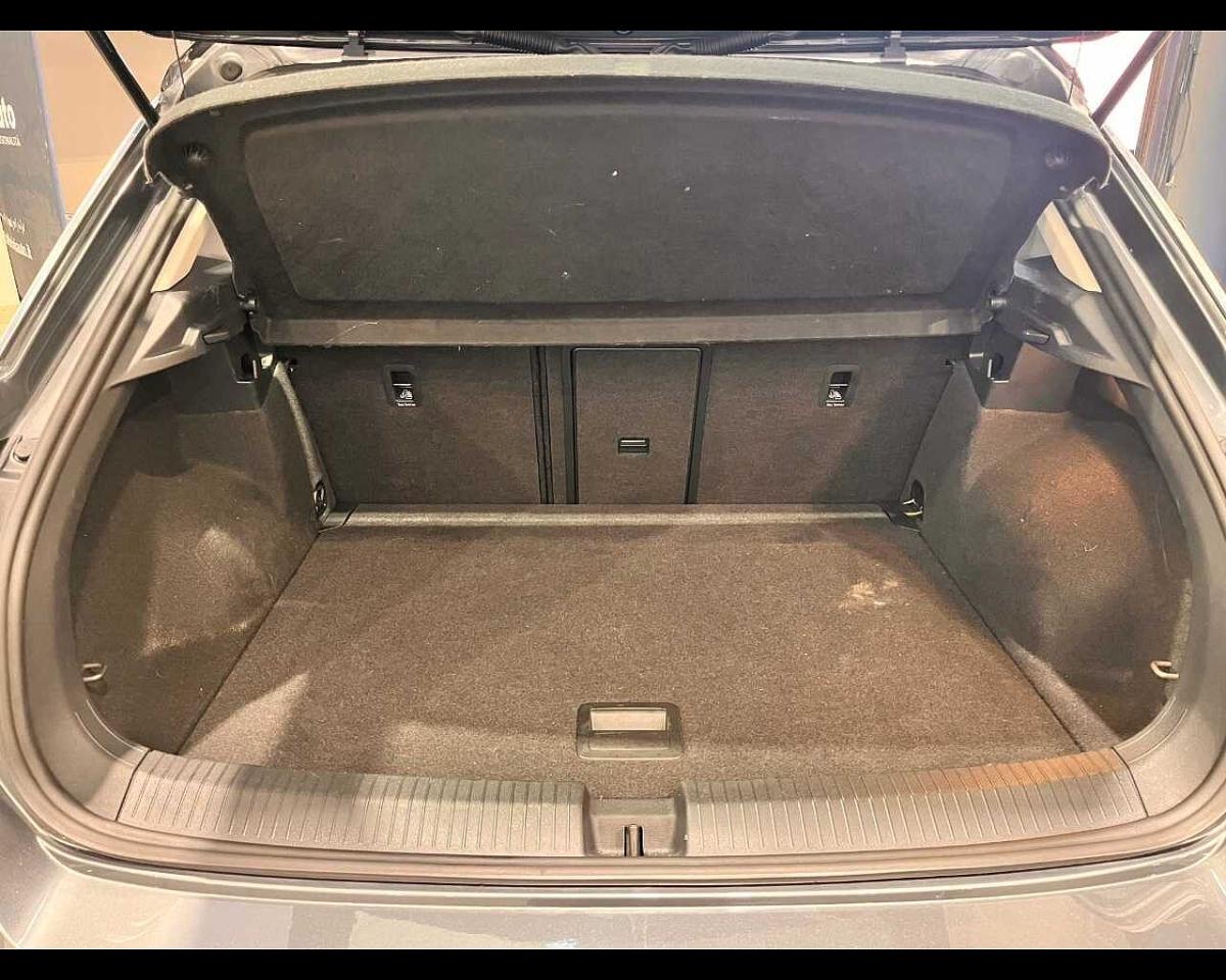 Volkswagen Volkswagen T-Roc usata 13