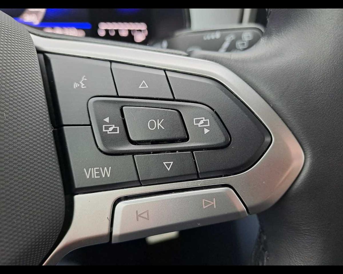 Volkswagen Volkswagen T-Roc usata, con GPS