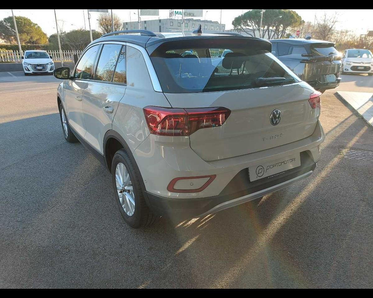 Volkswagen Volkswagen T-Roc usata 12