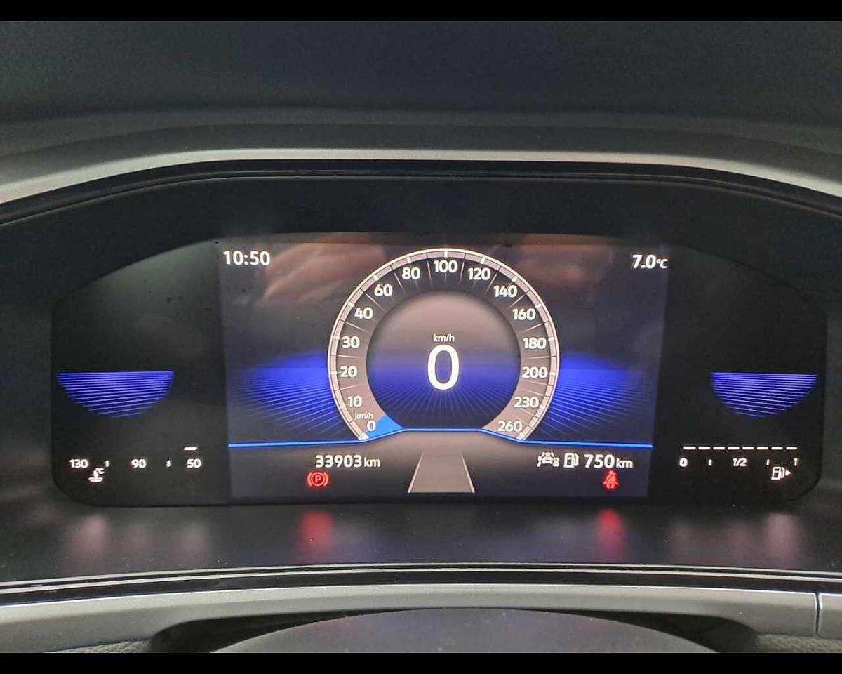 Volkswagen Volkswagen T-Roc usata 14