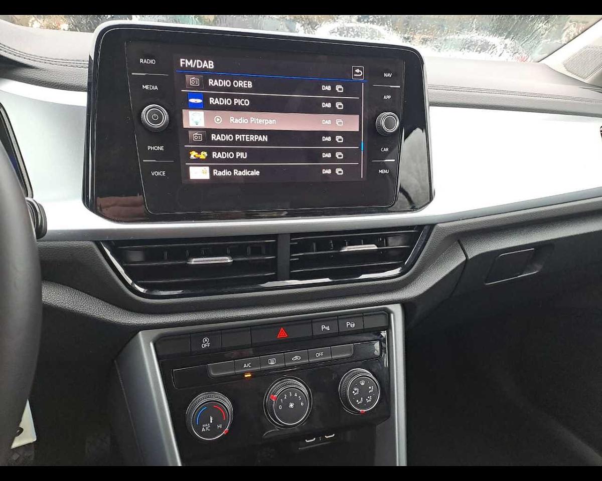 Volkswagen Volkswagen T-Roc usata 16