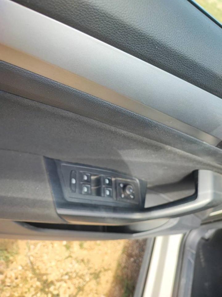 Volkswagen Volkswagen T-Roc usata 4