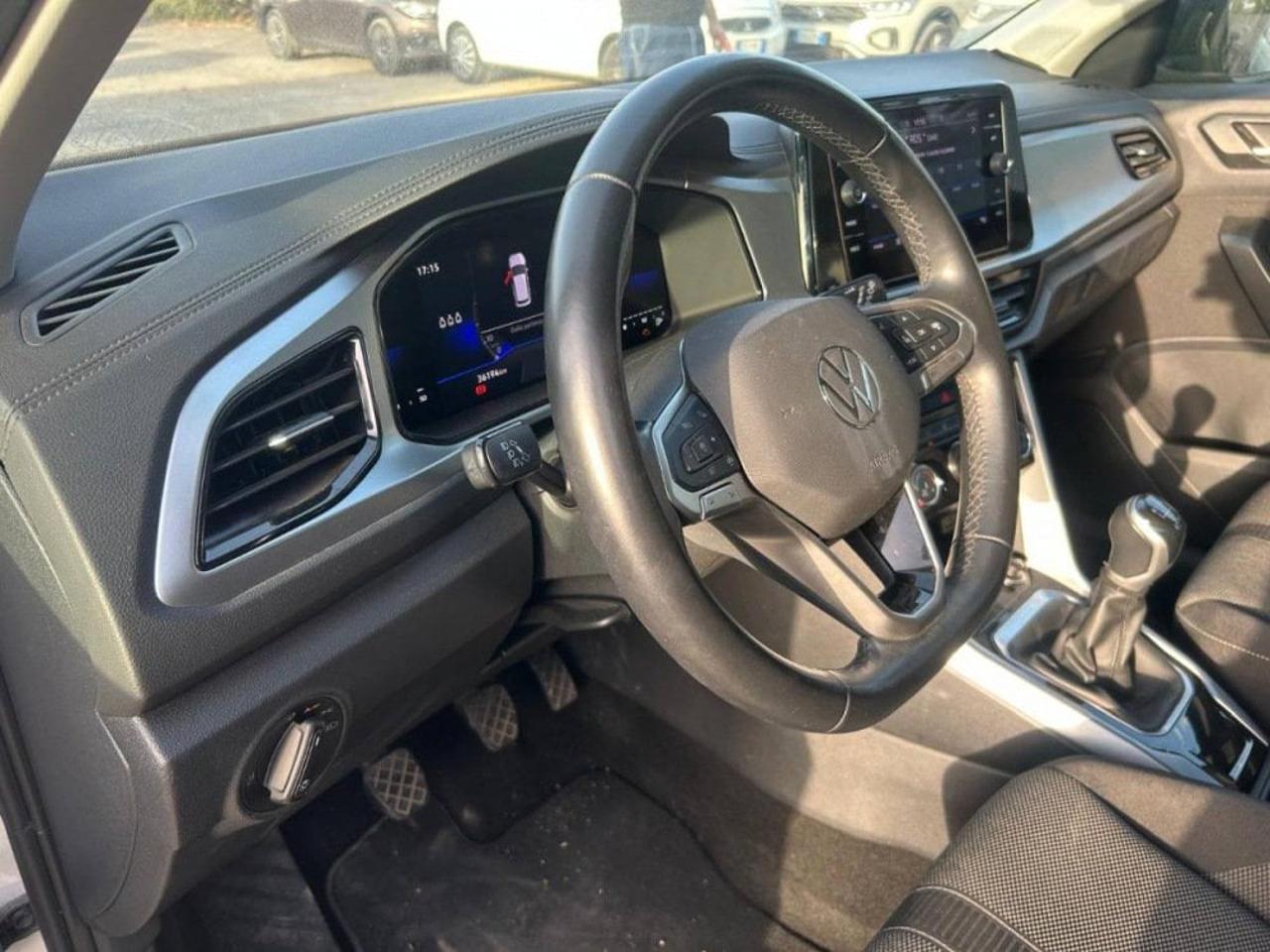 Volkswagen Volkswagen T-Roc usata 9
