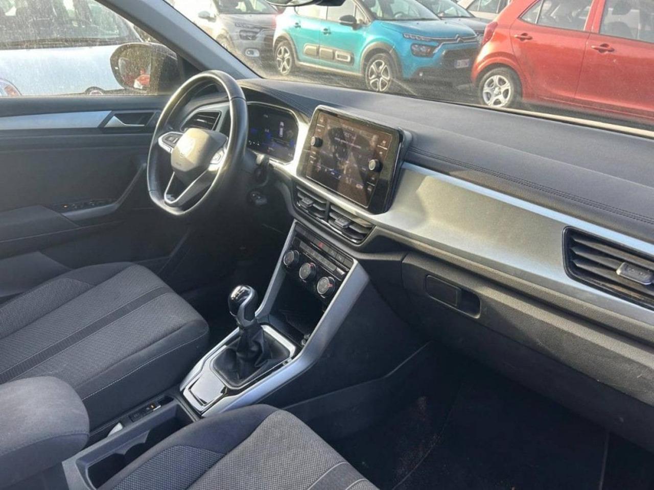 Volkswagen Volkswagen T-Roc usata 14