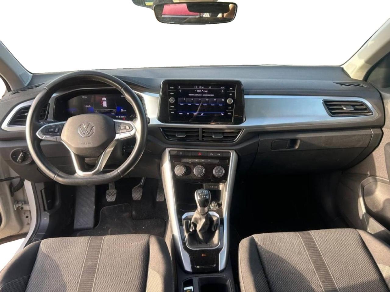 Volkswagen Volkswagen T-Roc usata 22