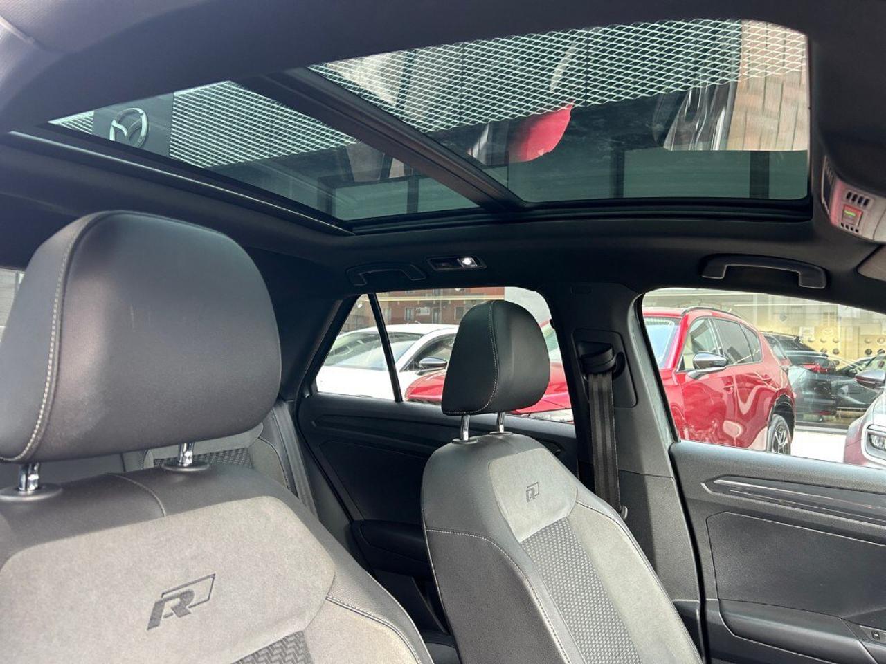 Volkswagen Volkswagen T-Roc usata 3