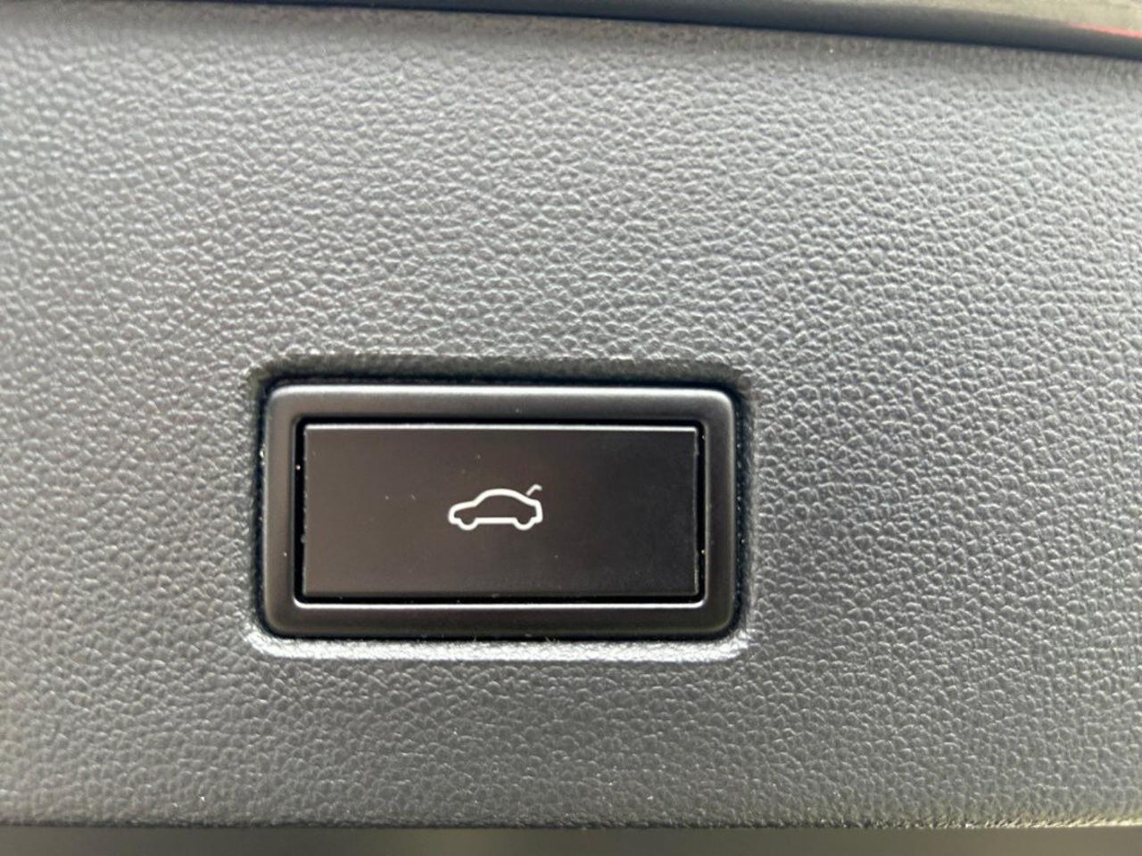 Volkswagen Volkswagen T-Roc usata 5