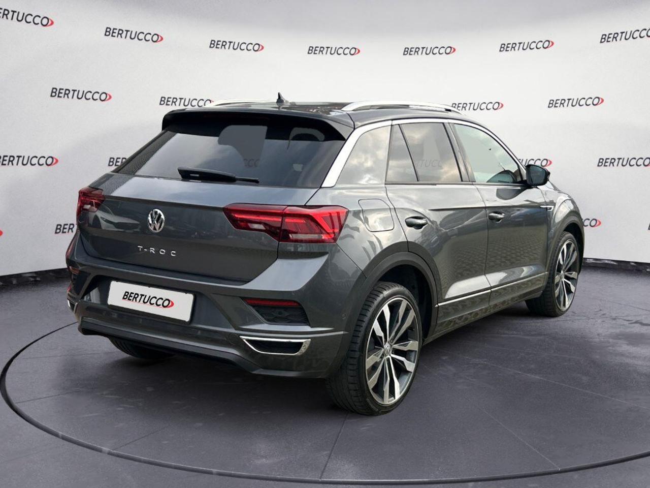 Volkswagen Volkswagen T-Roc usata 12
