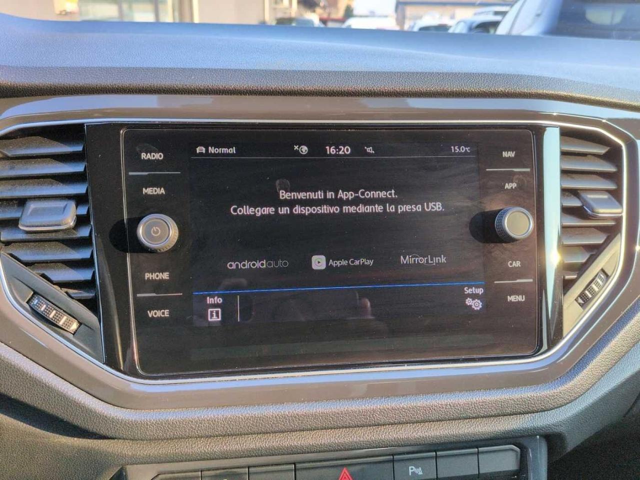 Volkswagen Volkswagen T-Roc usata 10