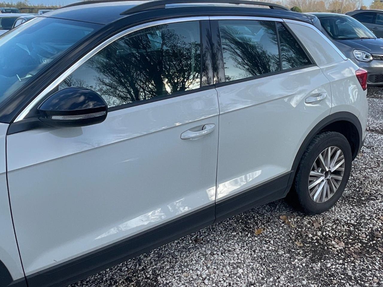 Volkswagen Volkswagen T-Roc usata 2