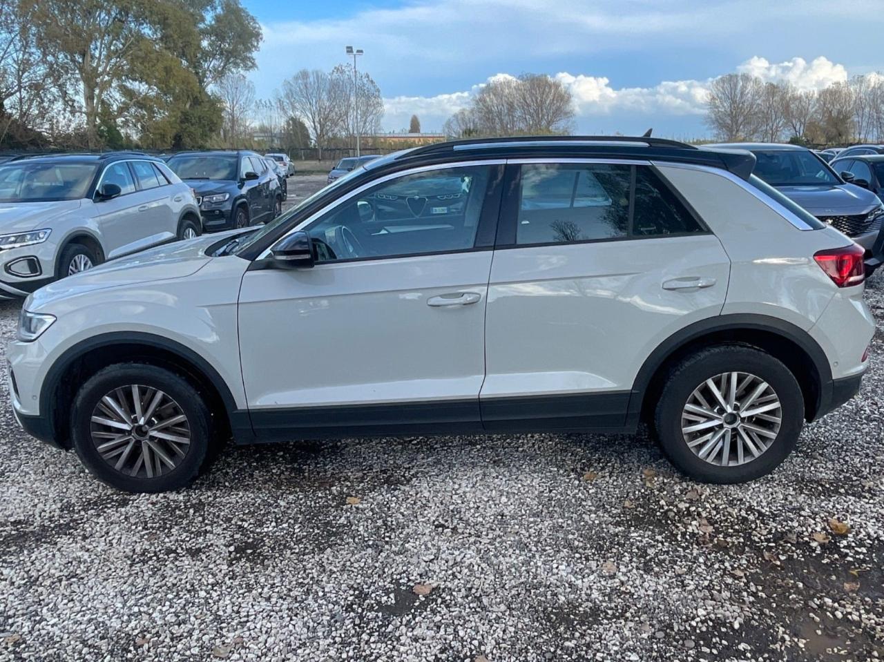 Volkswagen Volkswagen T-Roc usata 4