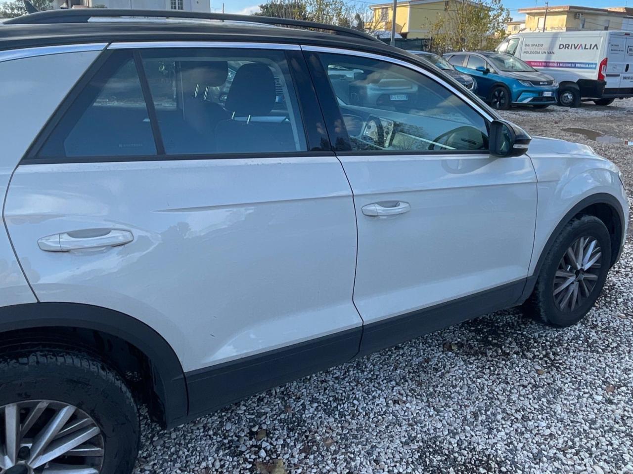 Volkswagen Volkswagen T-Roc usata 7