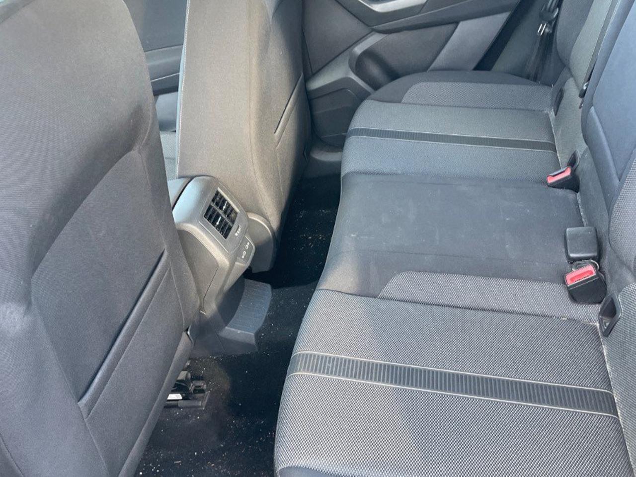 Volkswagen Volkswagen T-Roc usata 18