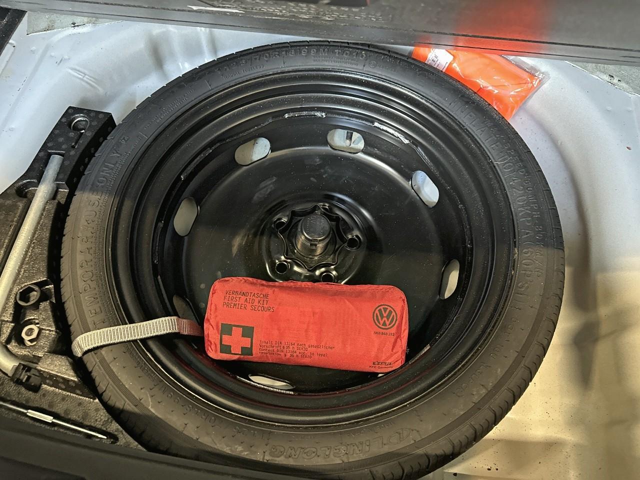 Volkswagen Volkswagen T-Roc usata 8