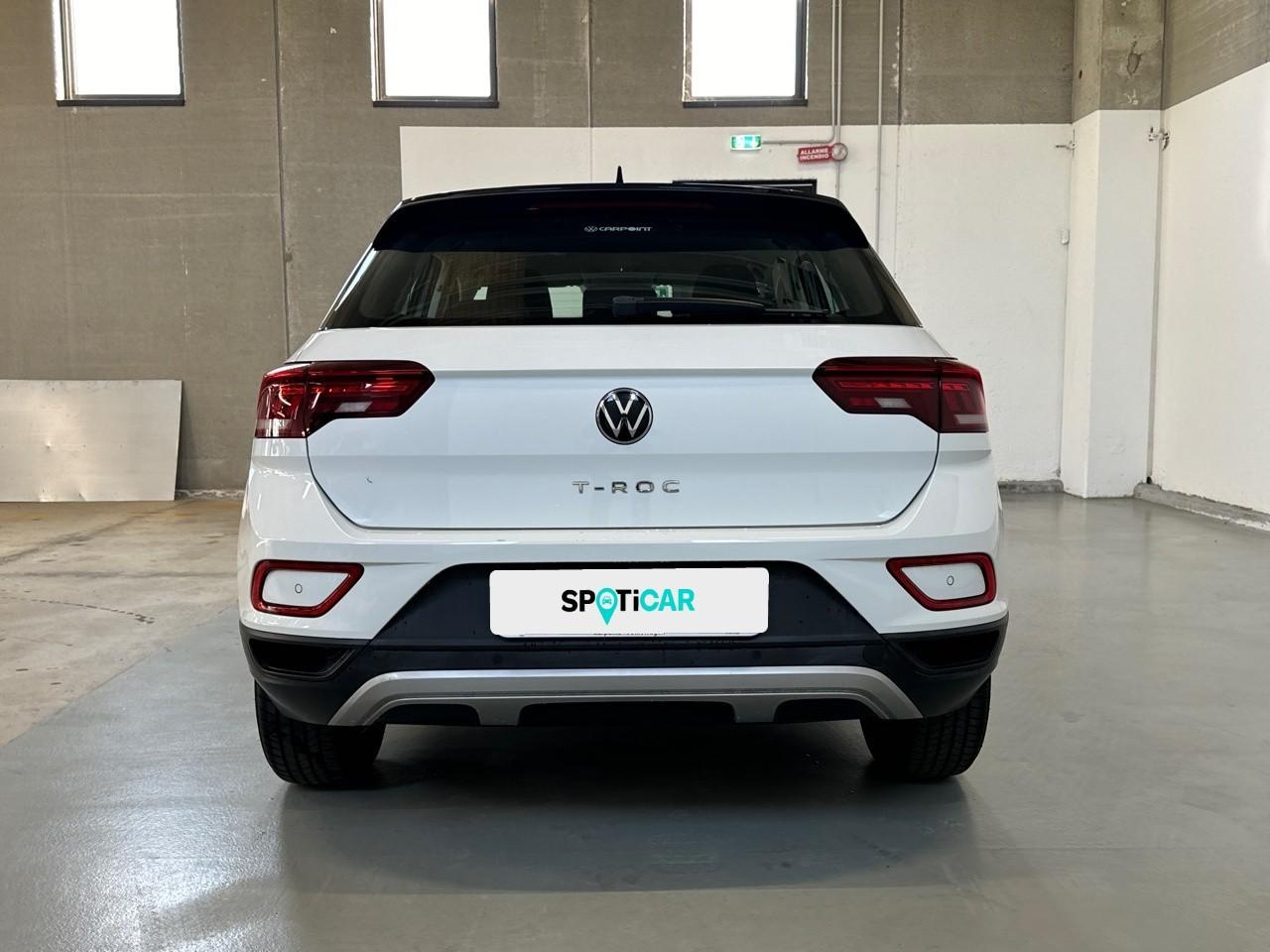 Volkswagen Volkswagen T-Roc usata 16