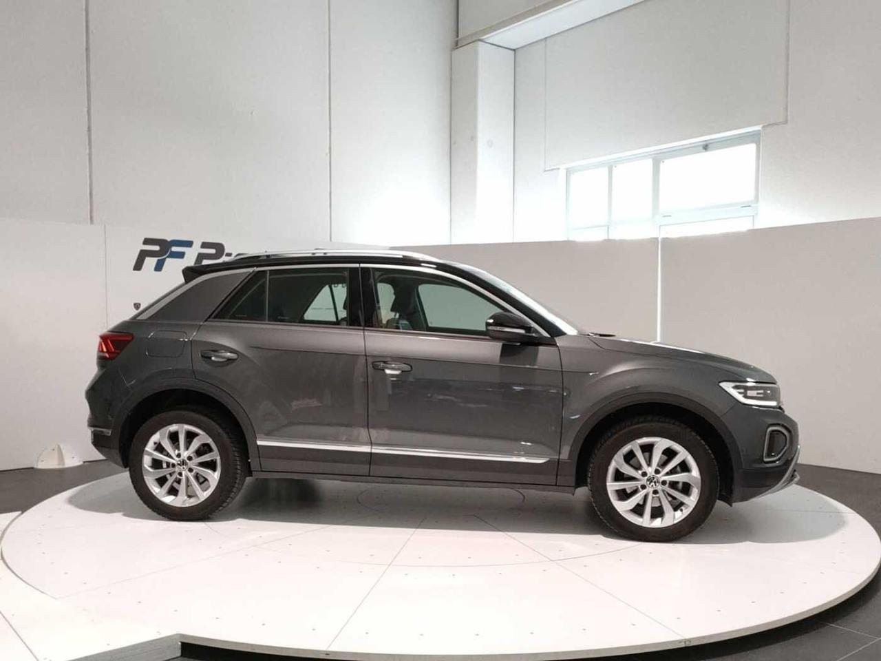 Volkswagen Volkswagen T-Roc usata 23