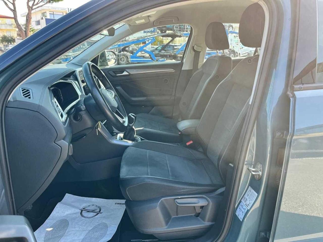 Volkswagen Volkswagen T-Roc usata, con Isofix