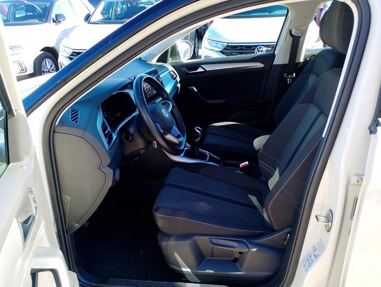 Volkswagen Volkswagen T-Roc usata 16