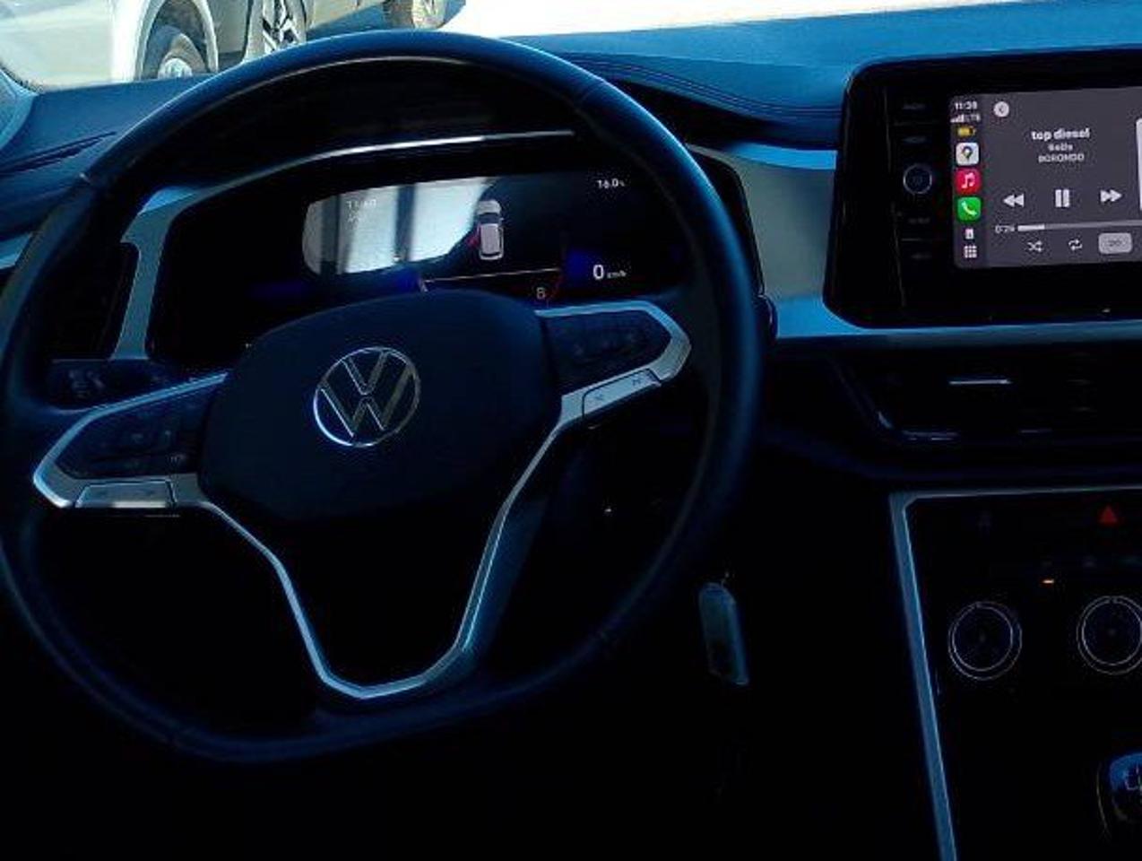 Volkswagen Volkswagen T-Roc usata 18