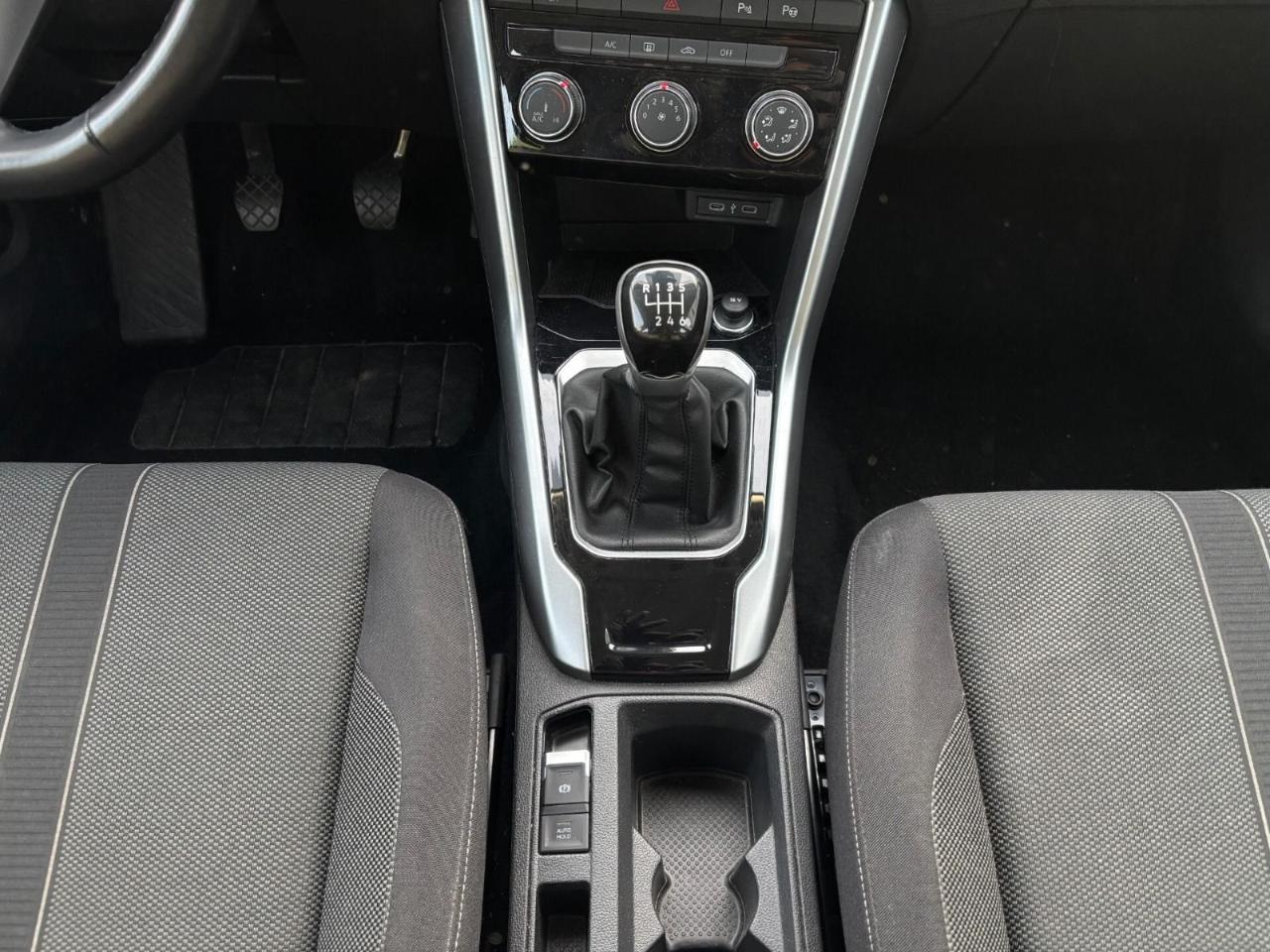 Volkswagen Volkswagen T-Roc usata 13