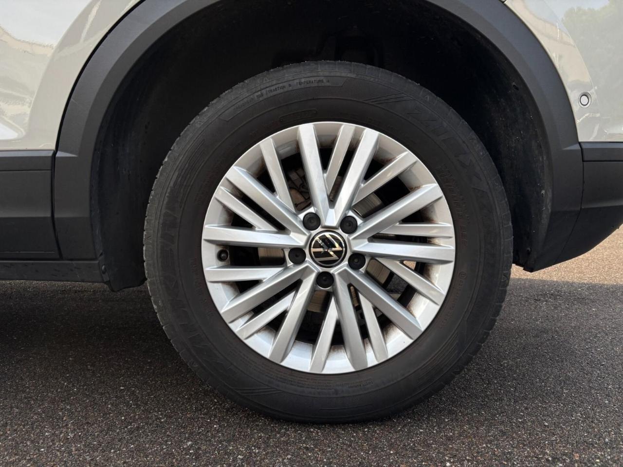 Volkswagen Volkswagen T-Roc usata 14