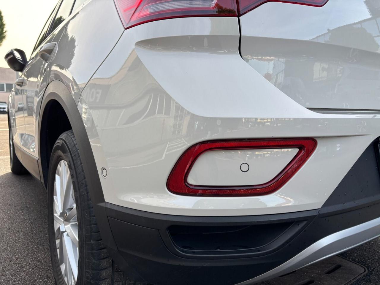 Volkswagen Volkswagen T-Roc usata 15