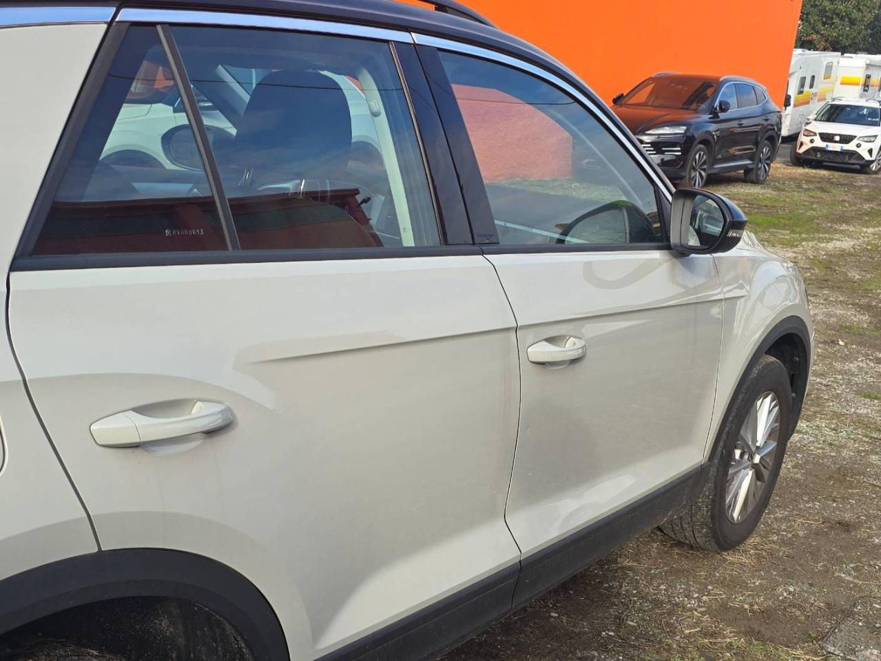 Volkswagen Volkswagen T-Roc usata 10