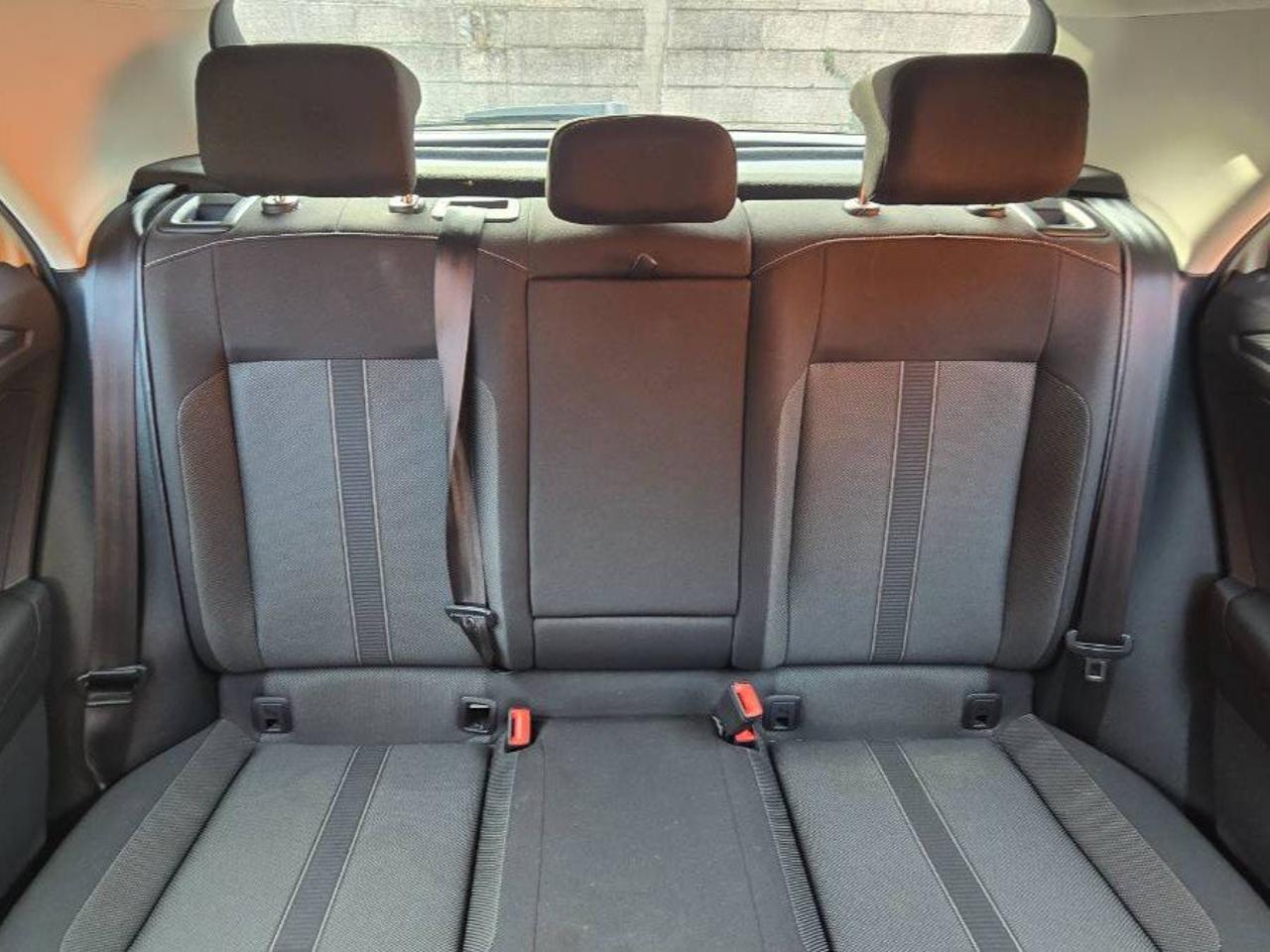 Volkswagen Volkswagen T-Roc usata 25