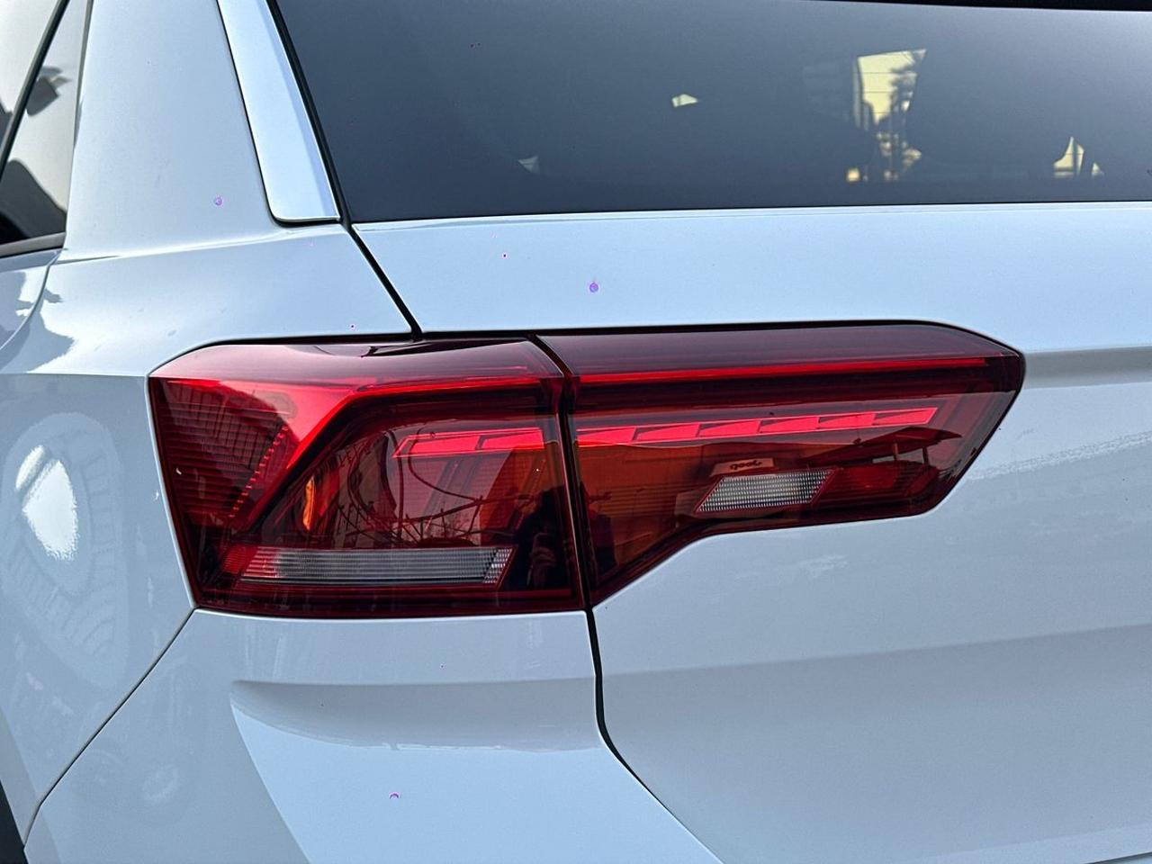 Volkswagen Volkswagen T-Roc usata 16