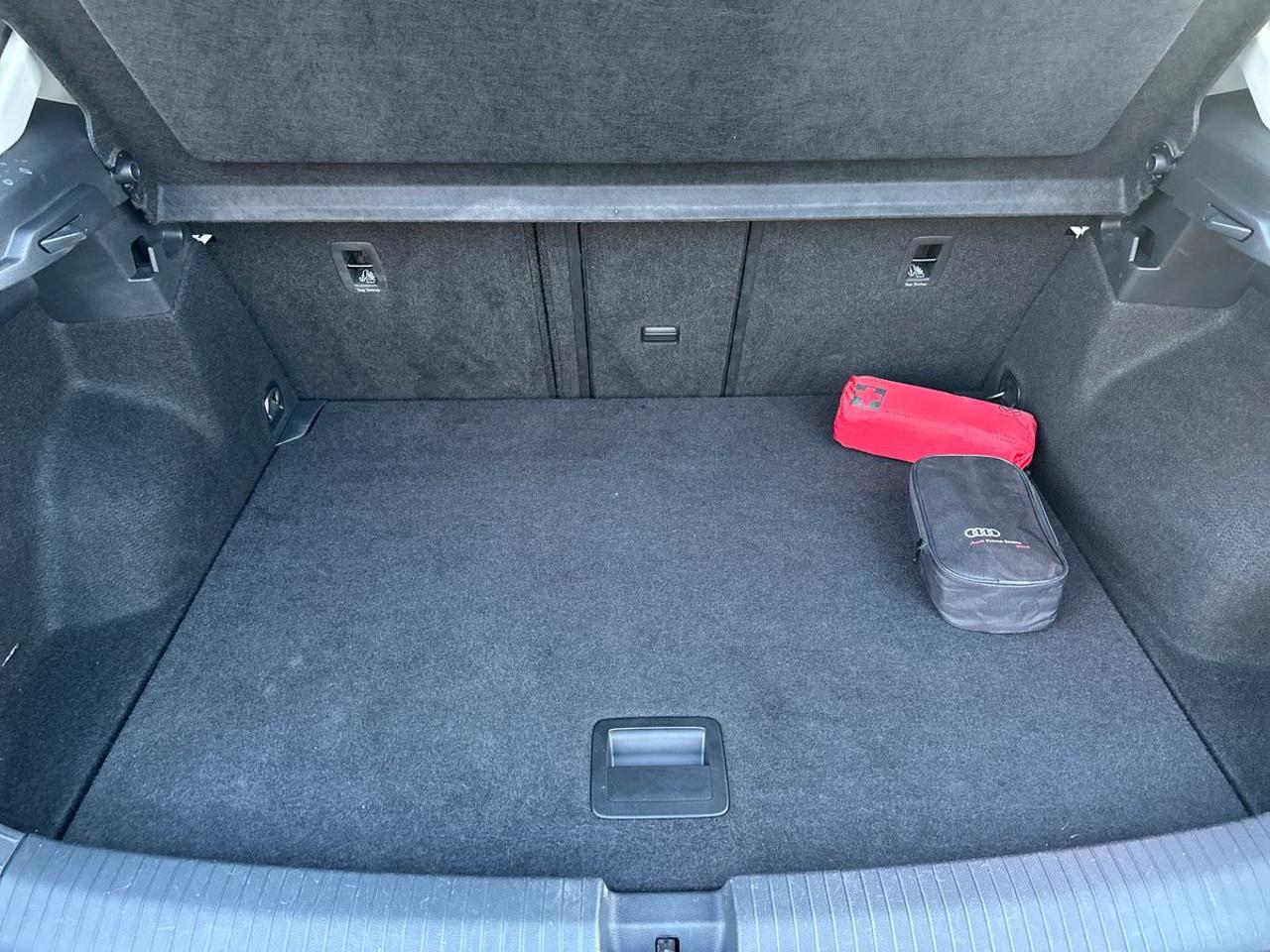 Volkswagen Volkswagen T-Roc usata 23