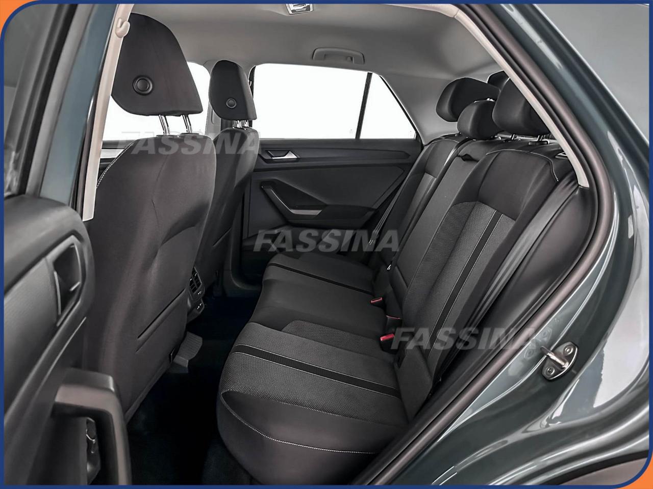 Volkswagen Volkswagen T-Roc usata 2