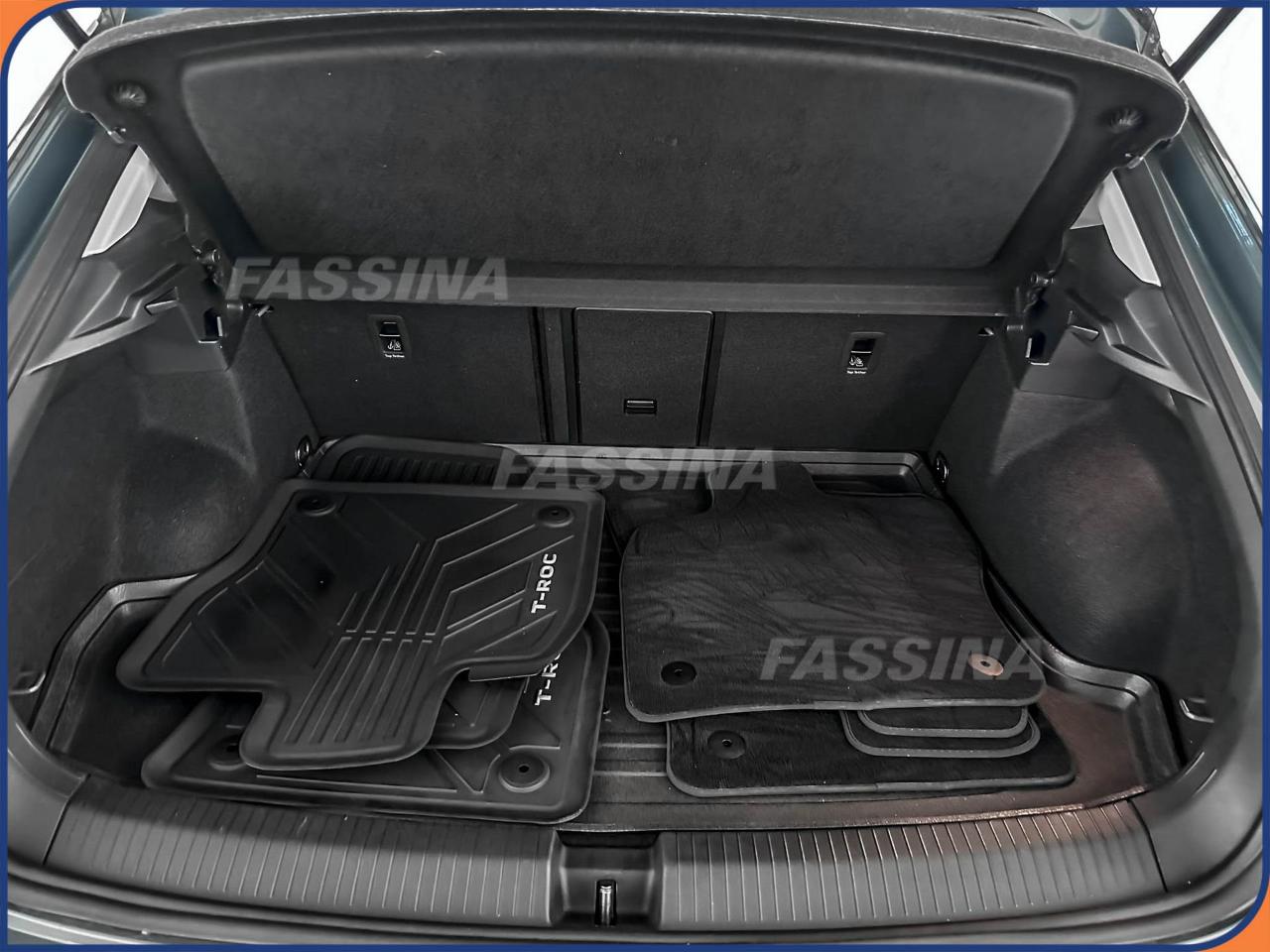 Volkswagen Volkswagen T-Roc usata 3