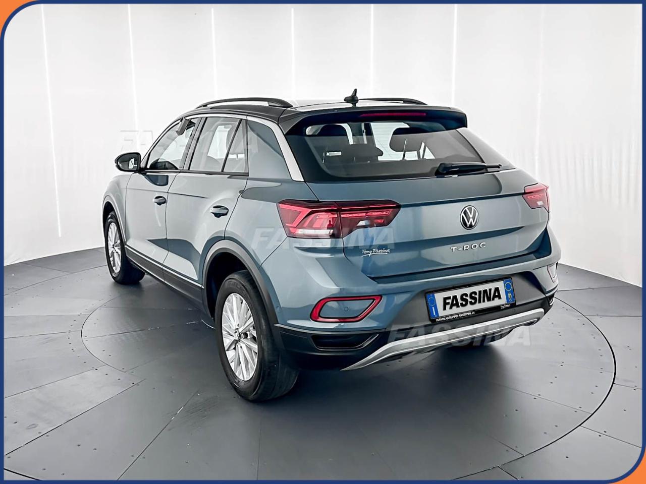 Volkswagen Volkswagen T-Roc usata 9