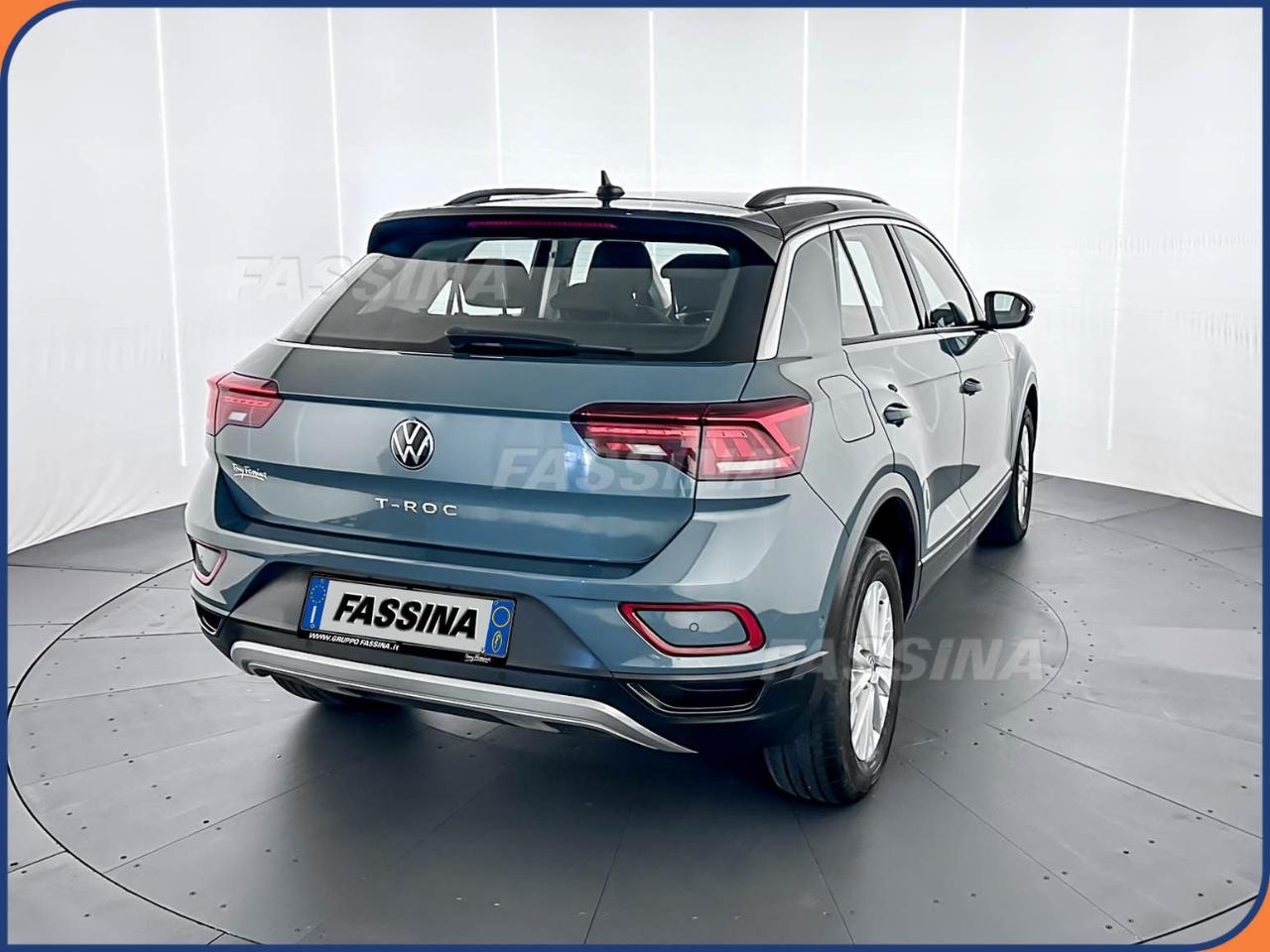 Volkswagen Volkswagen T-Roc usata 11