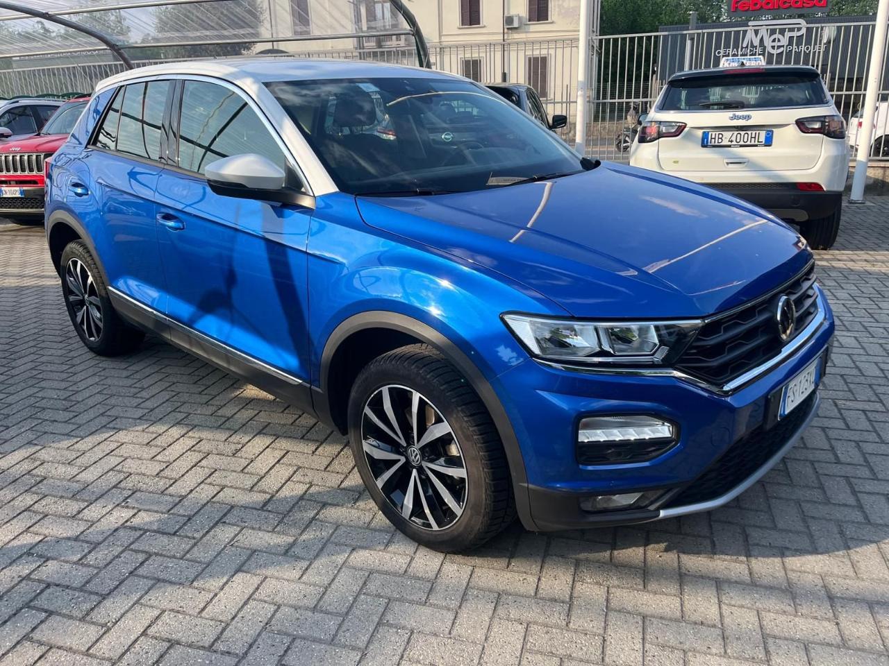 Volkswagen Volkswagen T-Roc usata 14