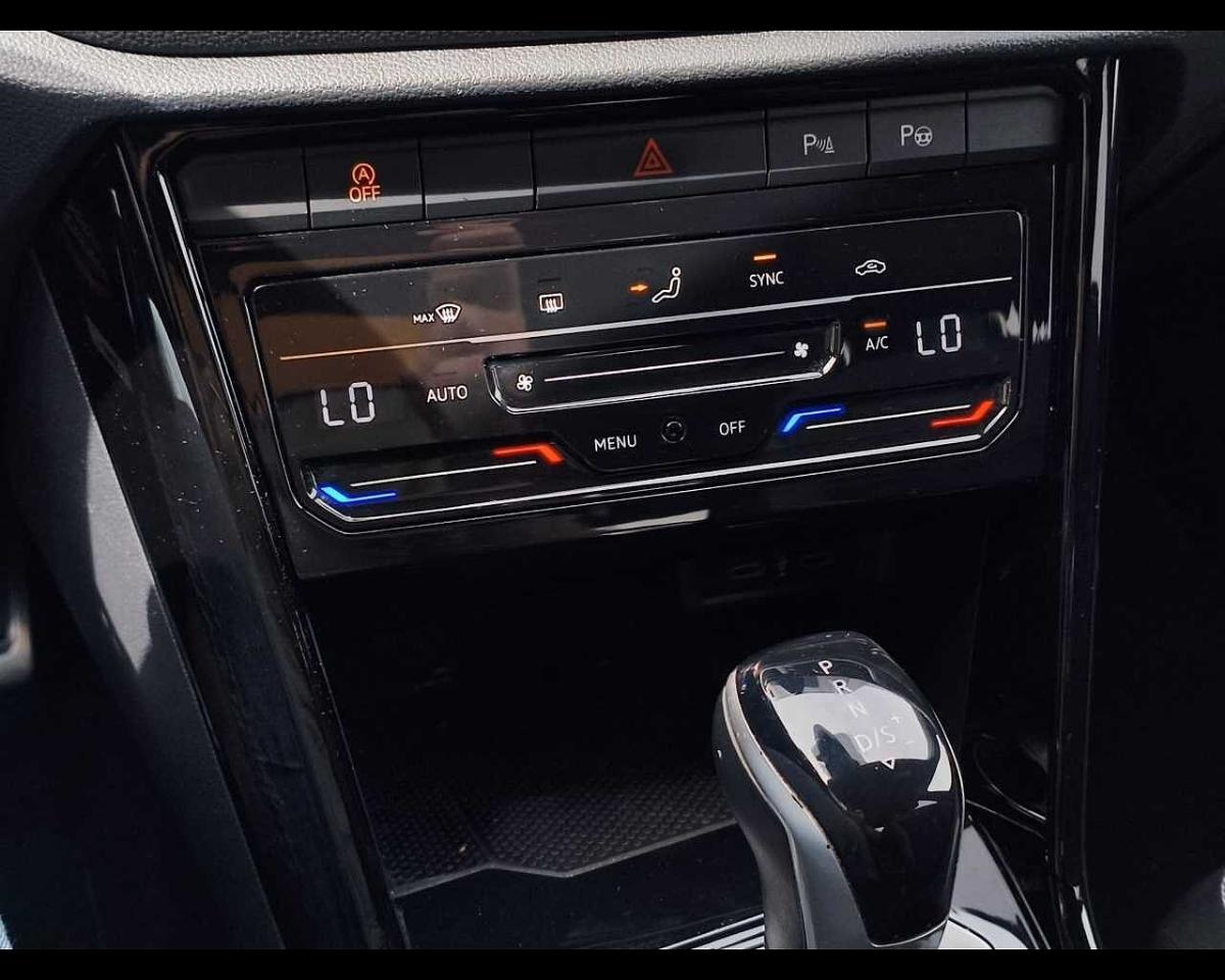 Volkswagen Volkswagen T-Roc usata 14